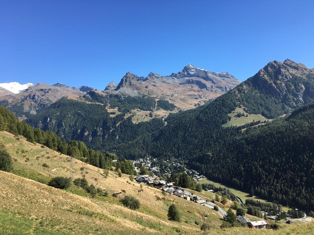 Albergo Punta Zerbion Champoluc Exterior photo